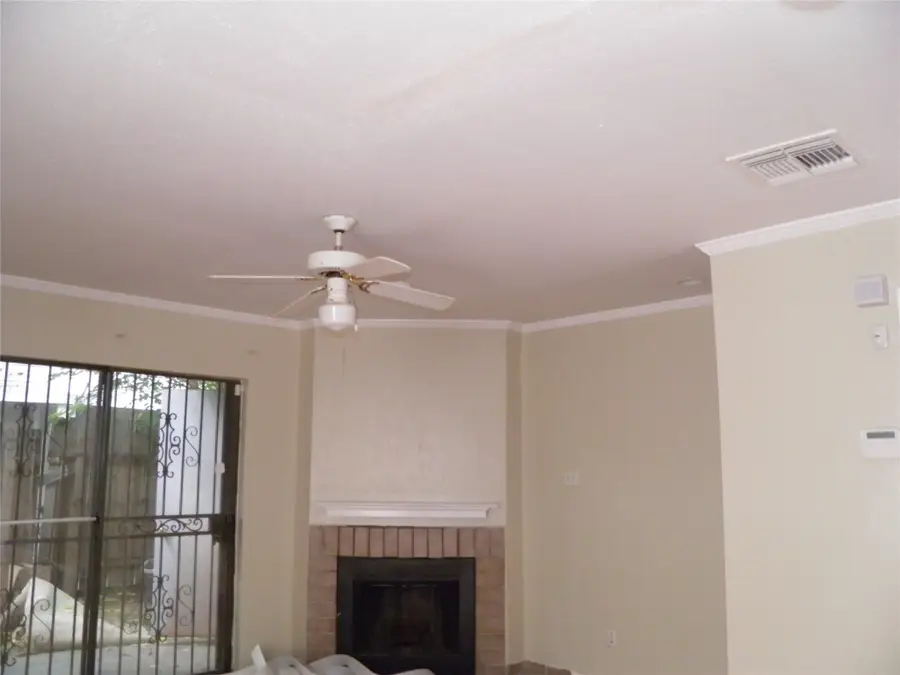 11000 Kinghurst Street #115, Houston, TX 77099 - #2