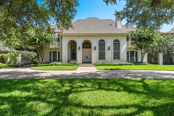 5318 Valerie Street Street, Bellaire, TX 77401
