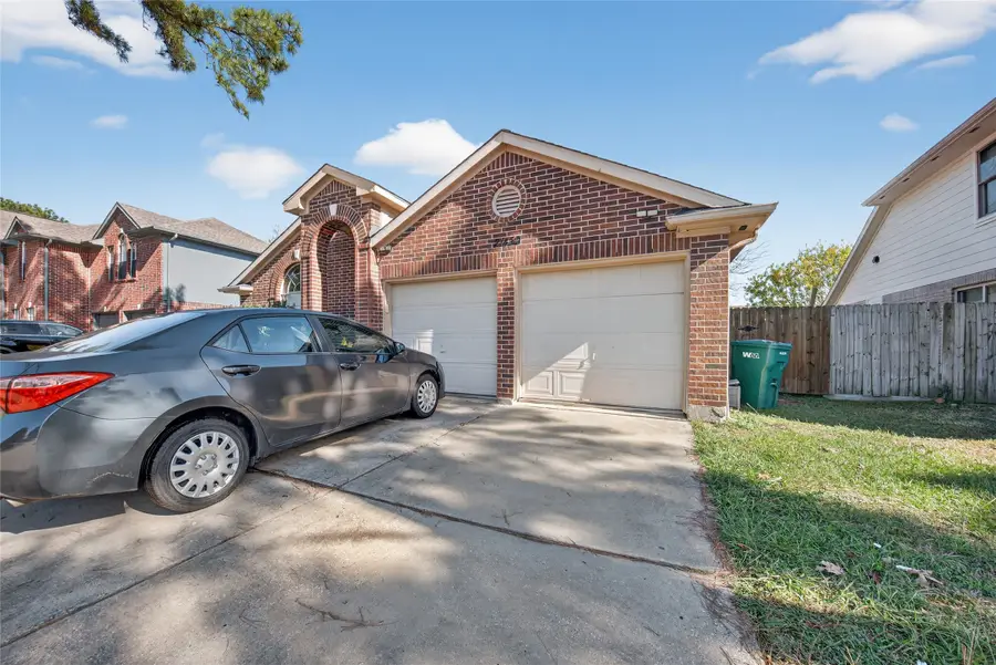 21430 Meadowhill Drive, Spring, TX 77388 - Image #2