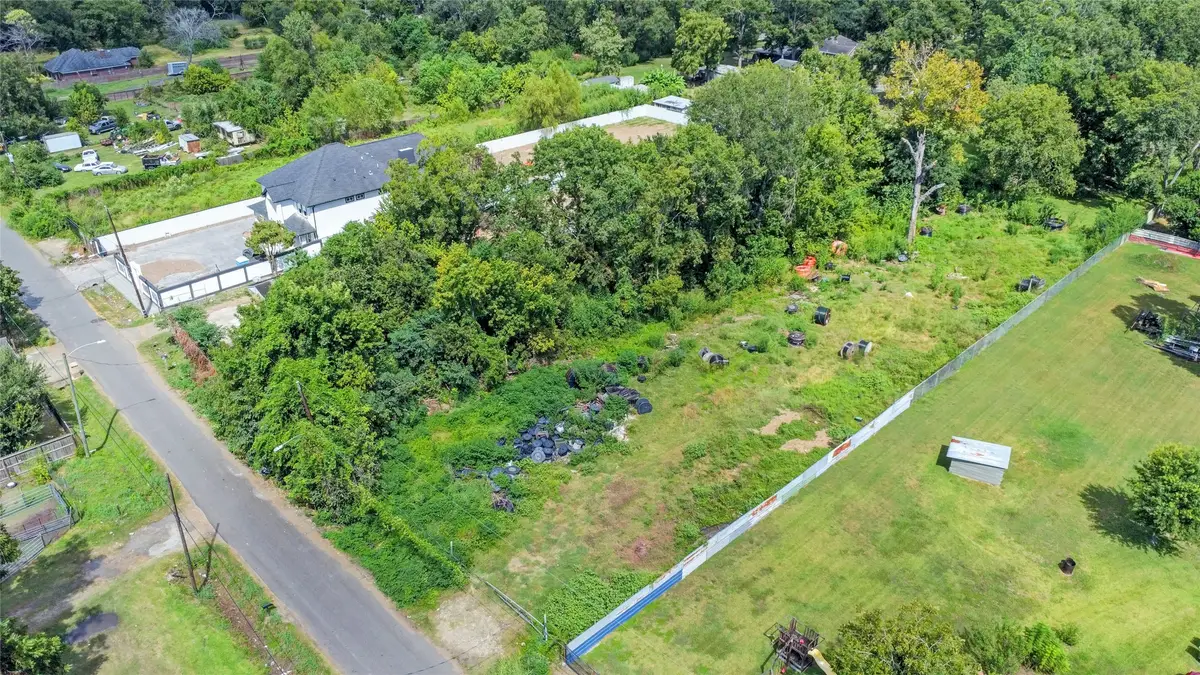0 Irby, Houston, TX 77088 - Image #1