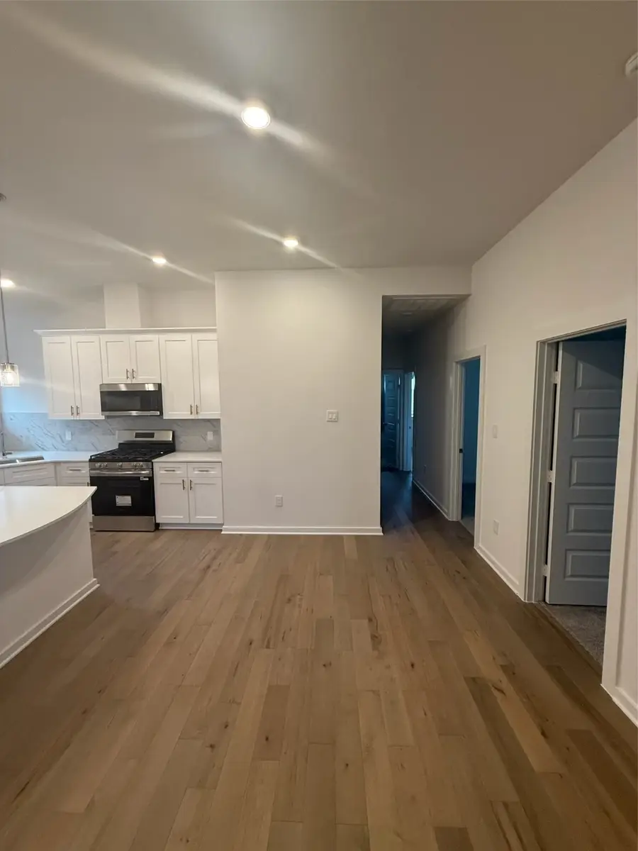 426 Magnetic Hill Dr, Crosby, TX 77532 - Image #3