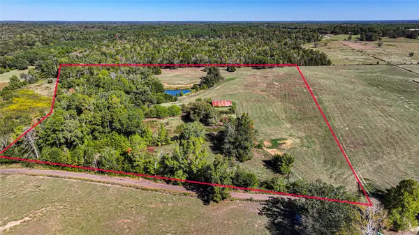 10736-1 Muskrat Road, Gilmer, TX 75644