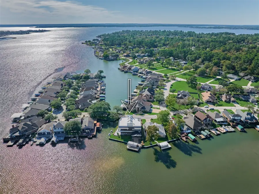 12870 Pelican Island Drive, Willis, TX 77318 - Image #3