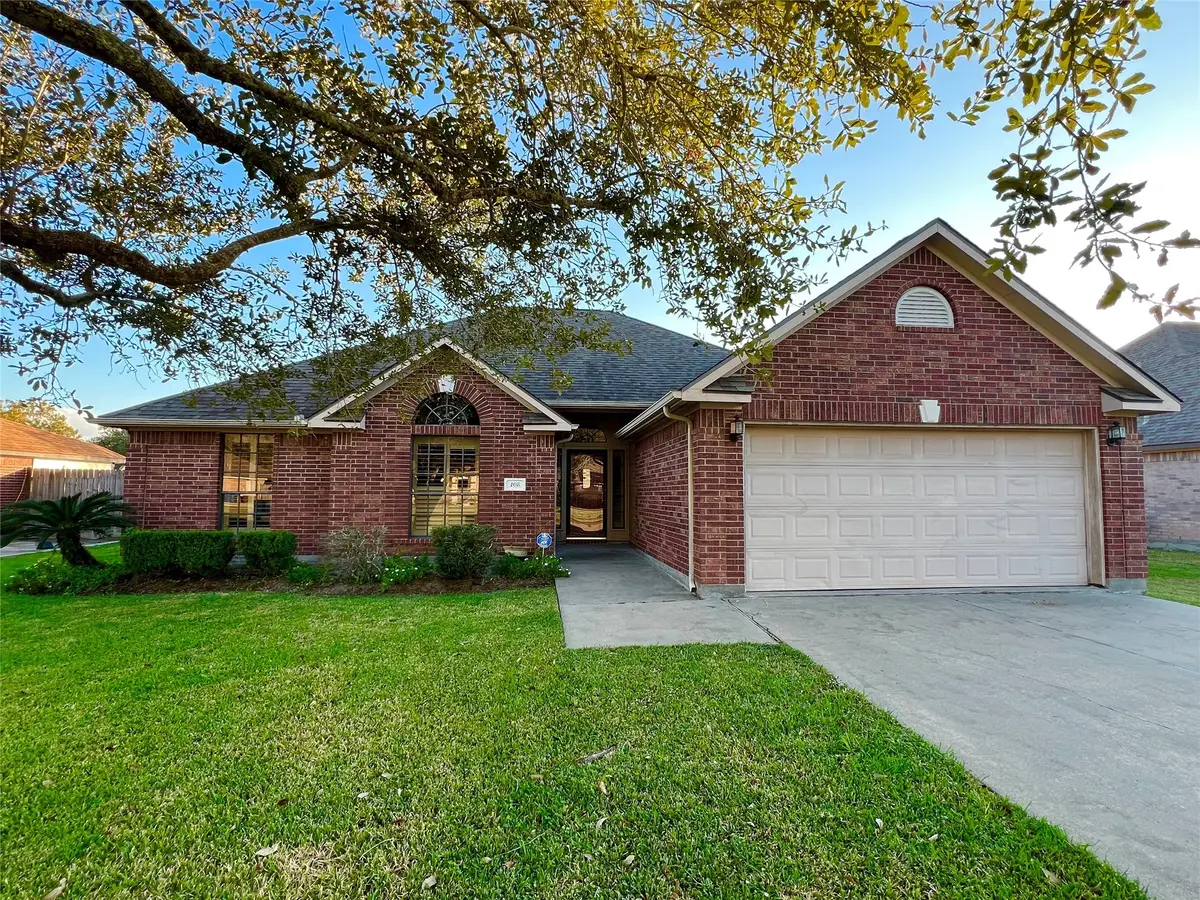 108 Audubon Woods Drive, Richwood, TX 77531 - Image #1