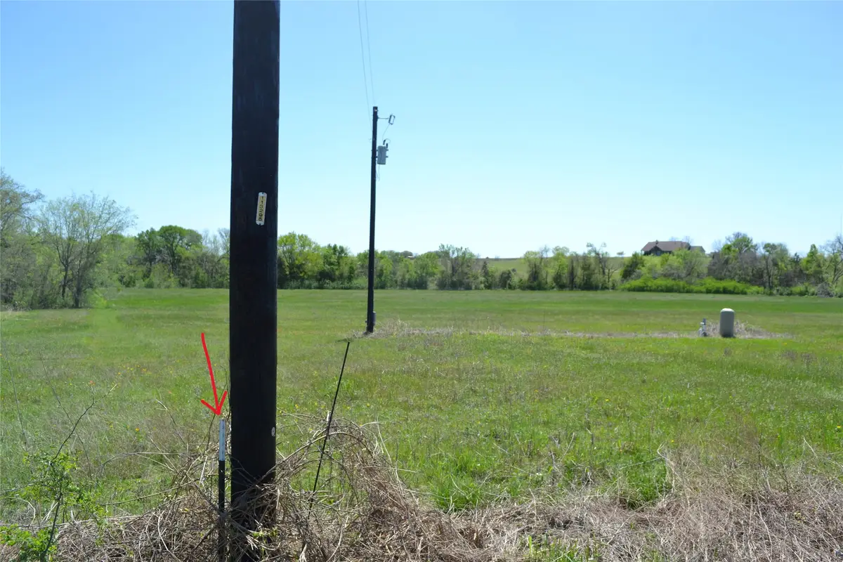 5568 Bleiblerville Road, Bleiblerville, TX 78931 - Image #1