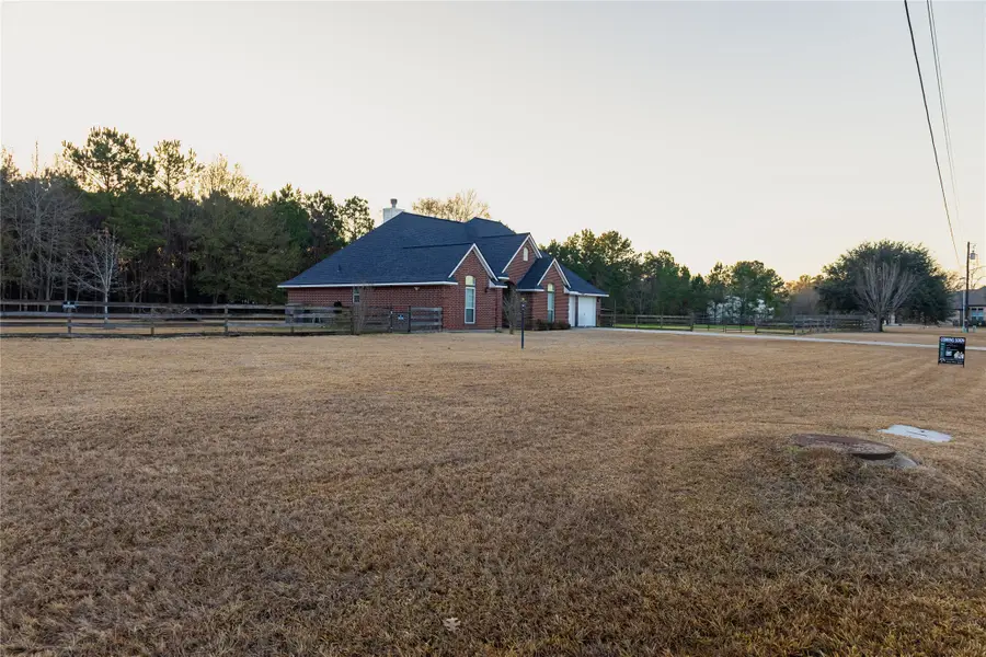 15913 Enloe Street, Splendora, TX 77372 - Image #2