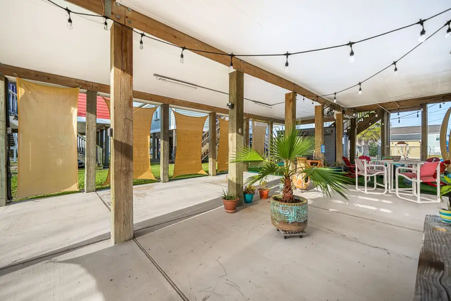 710 35th Street, Galveston, TX 77550 - #3