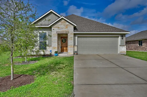 2312 Three Wood Way Walk, Navasota, TX 77868