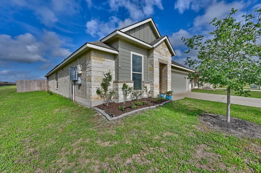 2312 Three Wood Way Walk, Navasota, TX 77868 - #3