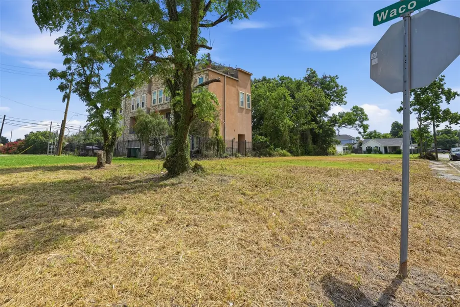 4411 & 4407 Sharon Street, Houston, TX 77020 - #2