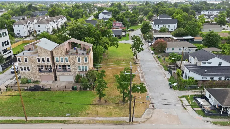4411 & 4407 Sharon Street, Houston, TX 77020 - #3