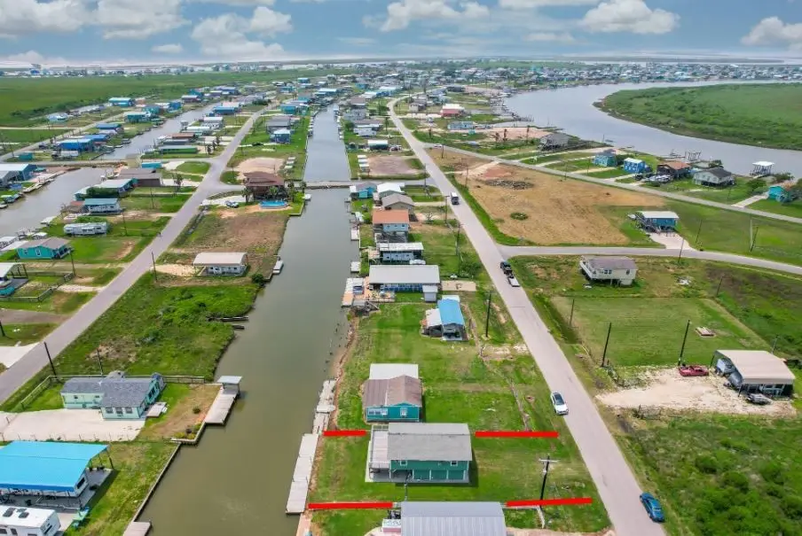 855 County Road 201, Sargent, TX 77414 - Image #1