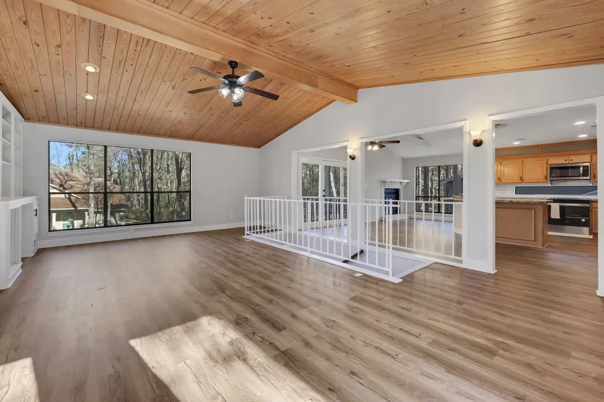 330 N Fairway Loop, Coldspring, TX 77331 - Image #1