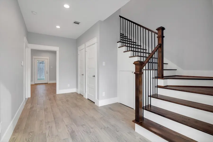 5810 Balbo Street, Houston, TX 77091 - Image #3