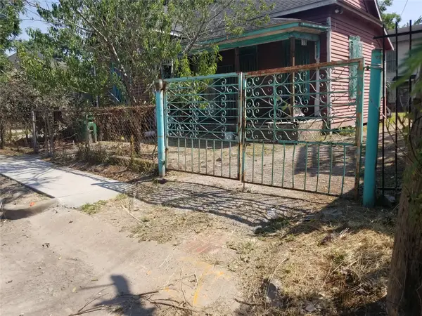 2210 Hardy Street, Houston, TX 77026