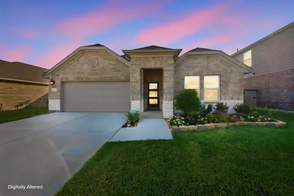 10623 Discovery Lane, Texas City, TX 77591