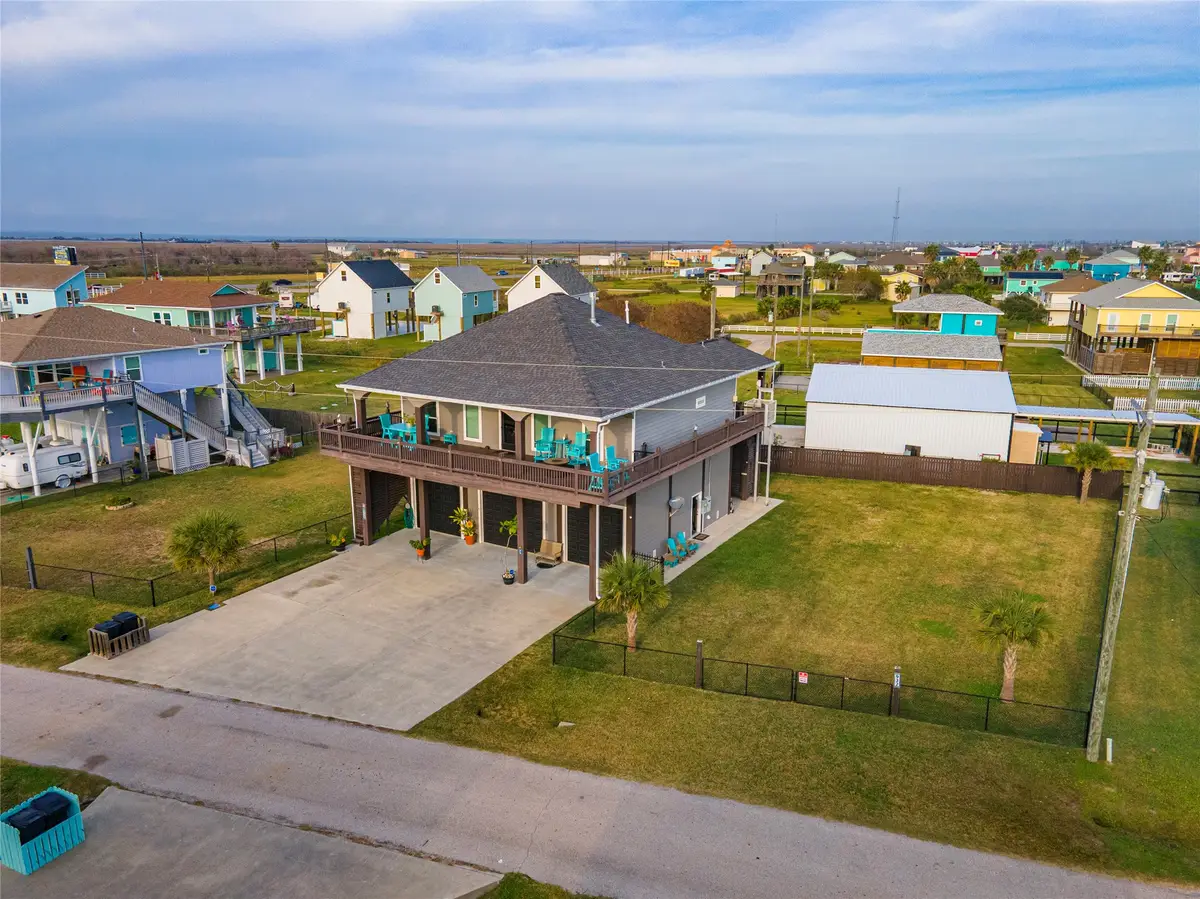 938 Eastview, Port Bolivar, TX 77650 - Image #1