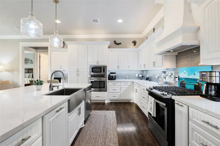 938 Eastview, Port Bolivar, TX 77650 - Image #3