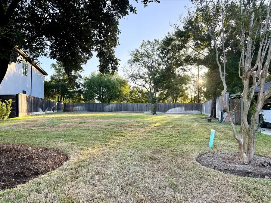 904 Lennette, Bellaire, TX 77401 - #2