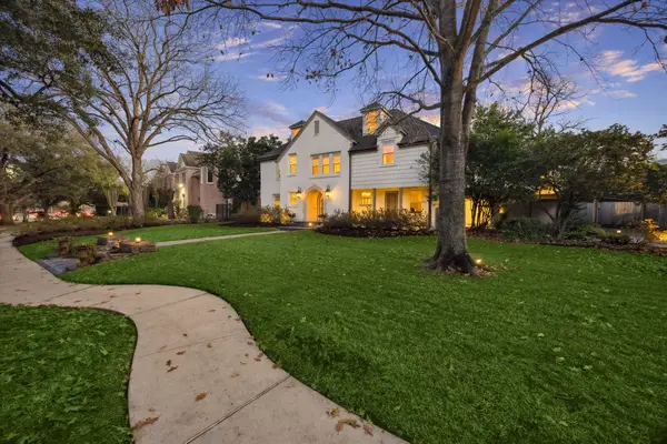 2305 Blue Bonnet Boulevard, Houston, TX 77030