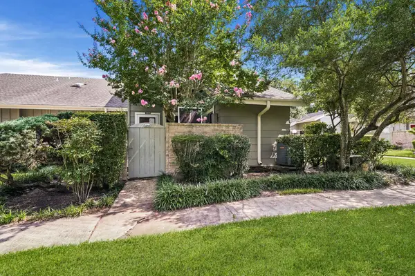 12918 Wirevine Lane, Houston, TX 77072