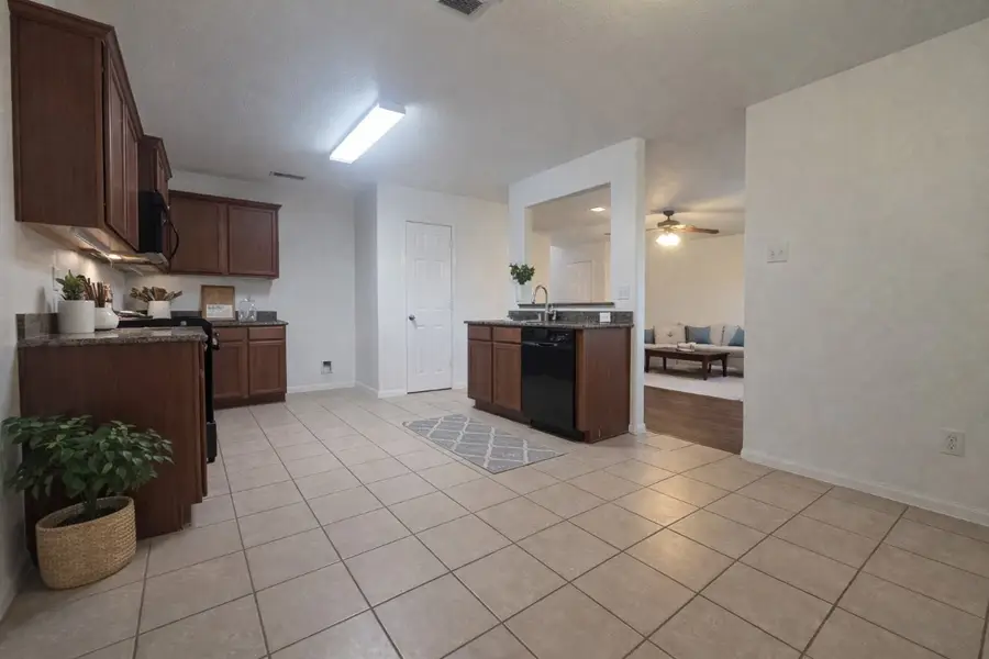 9914 Pearl Creek Lane, Rosharon, TX 77583 - #3