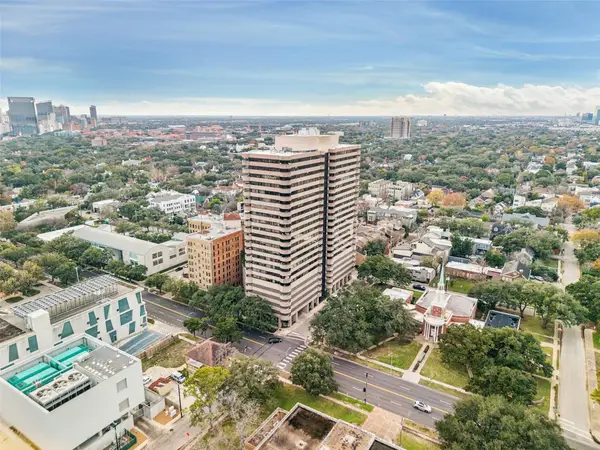5000 Montrose Boulevard #6A, Houston, TX 77006