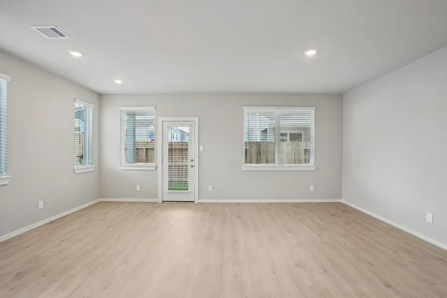 532 Morning Tide Lane, Kemah, TX 77565 - Image #3