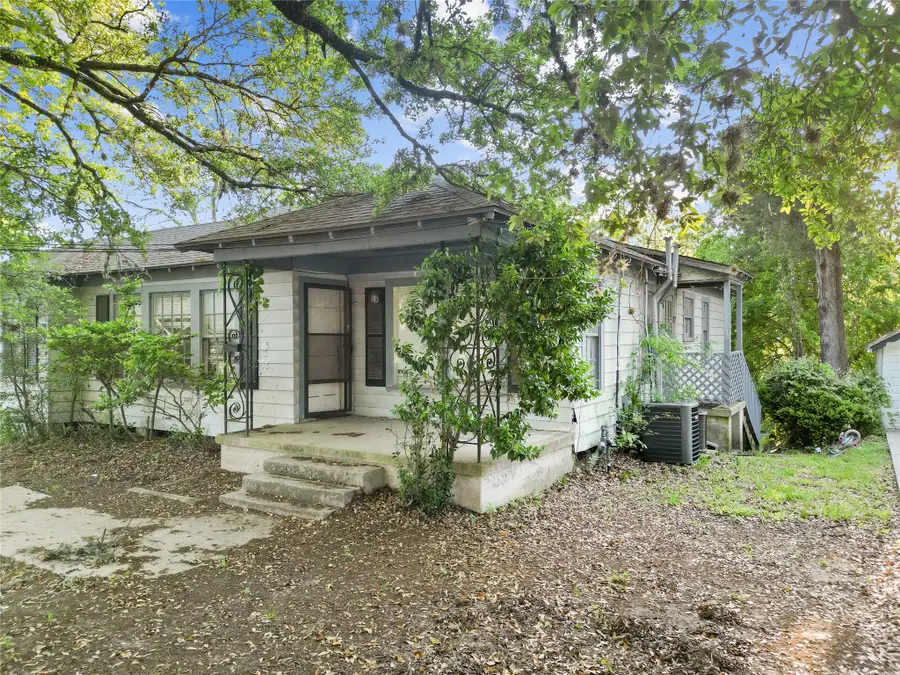 928 University Avenue, Huntsville, TX 77320 - Image #2