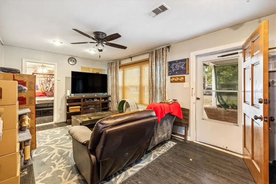 423 Grafton Street, La Marque, TX 77568 - Image #3