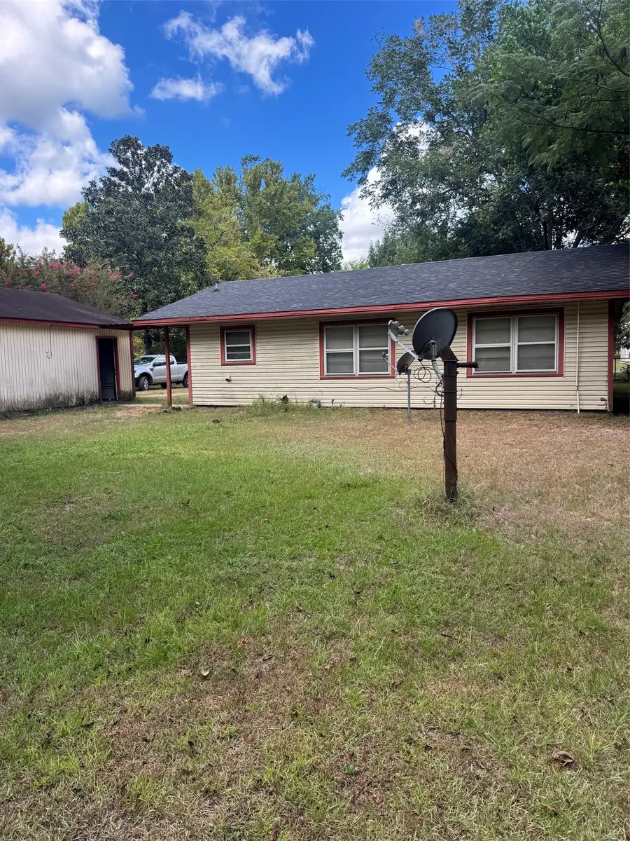 606 Hickory Street, Colmesneil, TX 75938 - #2