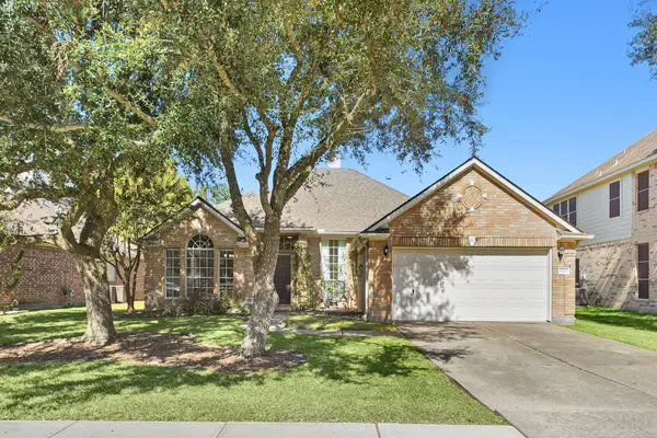 8309 Diamond Way Court, Pearland, TX 77584