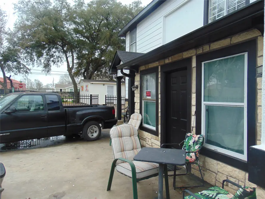 1134 Rosas Street, Stafford, TX 77477 - Image #3