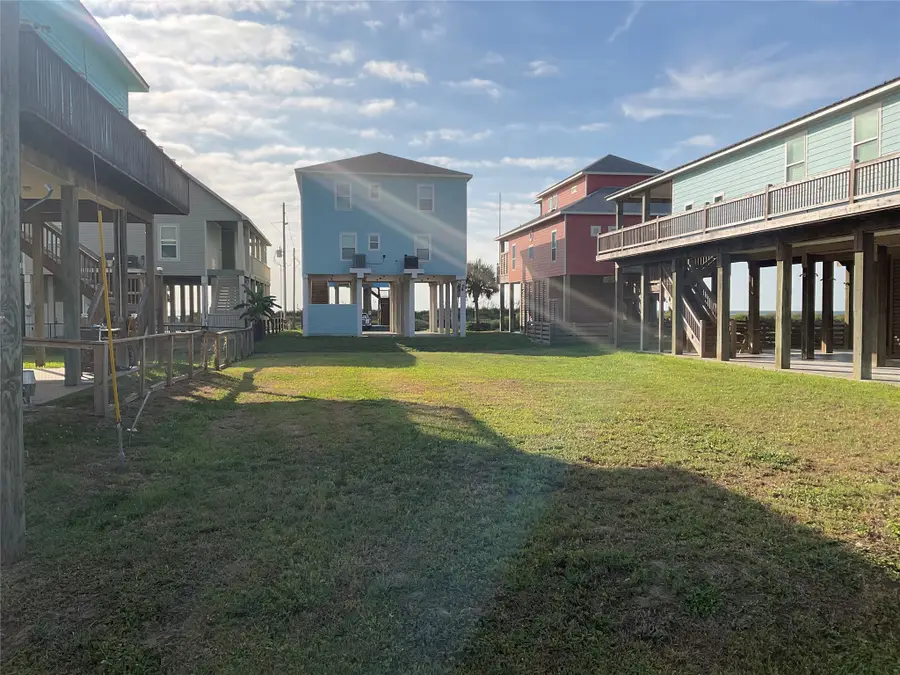 1966 Avenue I, Crystal Beach, TX 77650 - #2