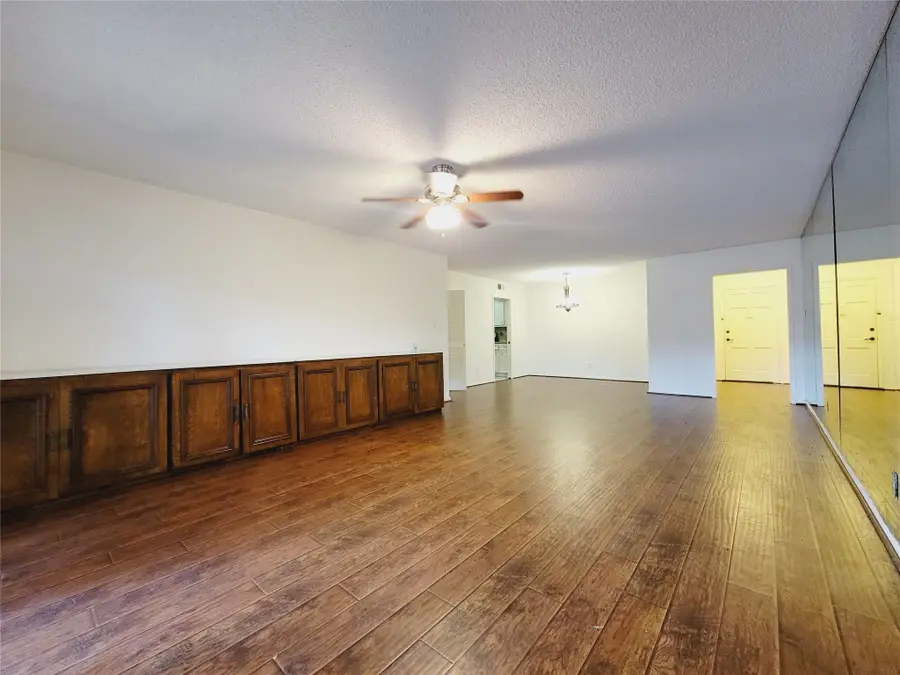 2700 Bellefontaine Street #B1, Houston, TX 77025 - Image #3