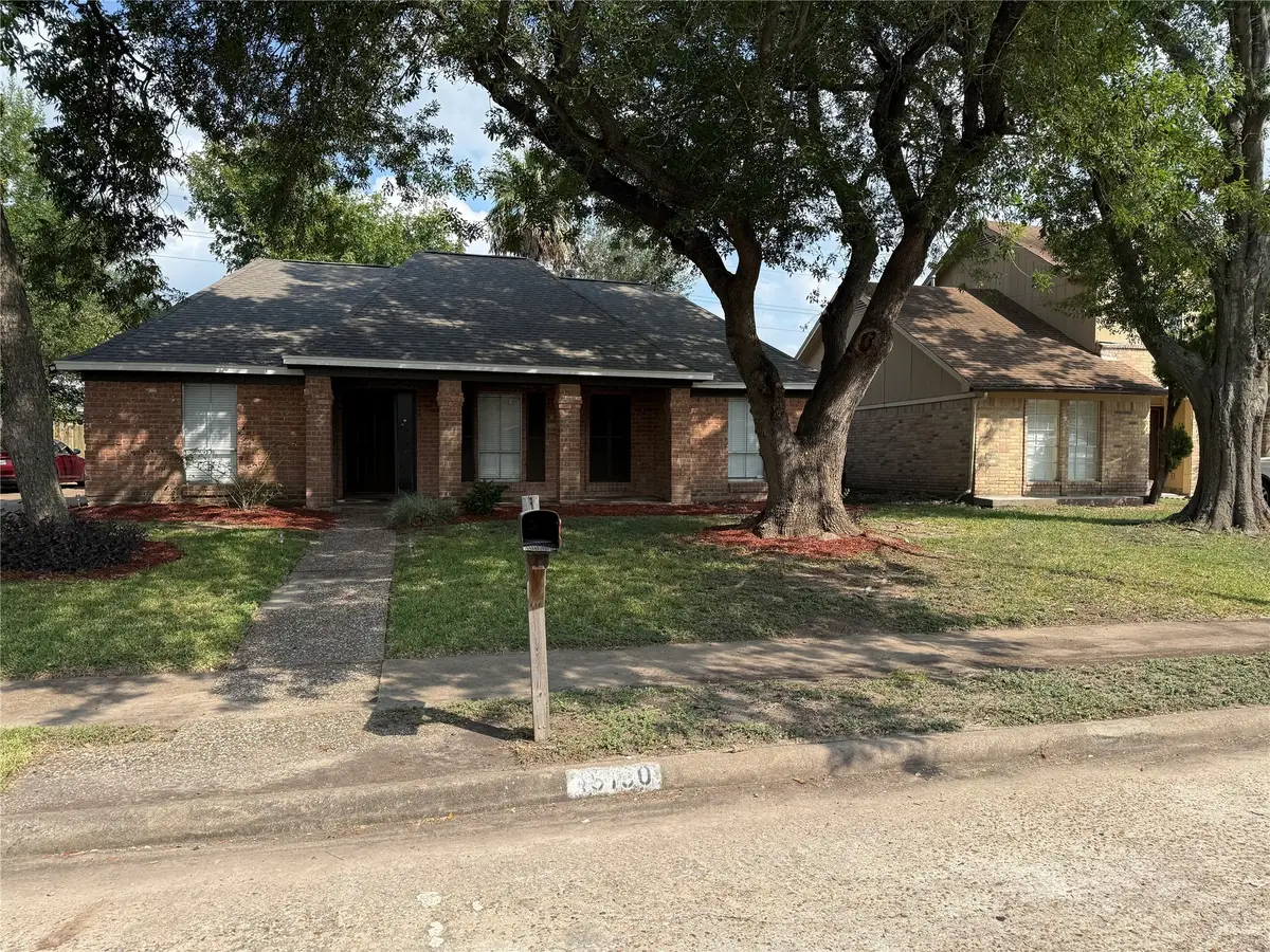 15130 Corona Del Mar Drive, Houston, TX 77083 - Image #1