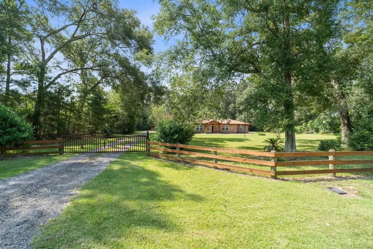 25738 Ipes Road, Splendora, TX 77372 - Image #1