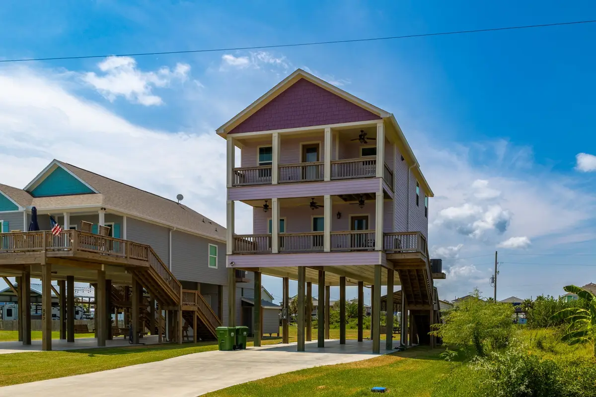 887 O Neal Road, Crystal Beach, TX 77650 - Image #1