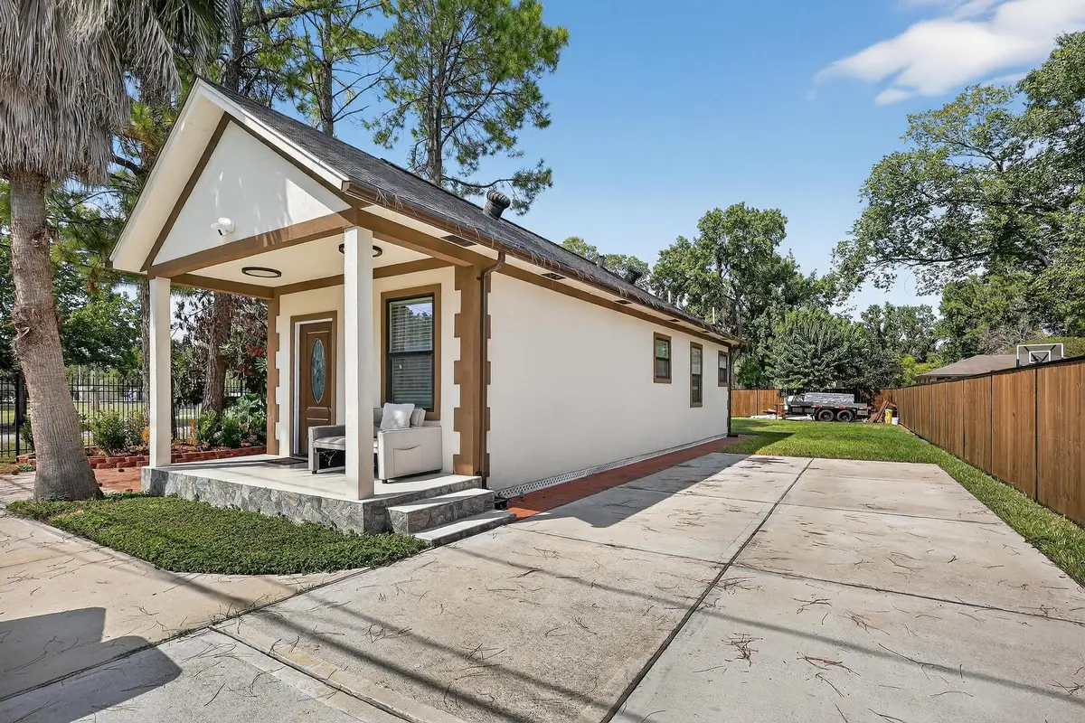 958 Conklin Street, Houston, TX 77088 - Image #1
