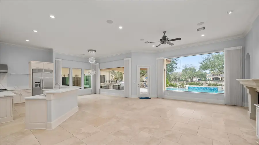 11614 Montmarte Boulevard, Houston, TX 77082 - #3