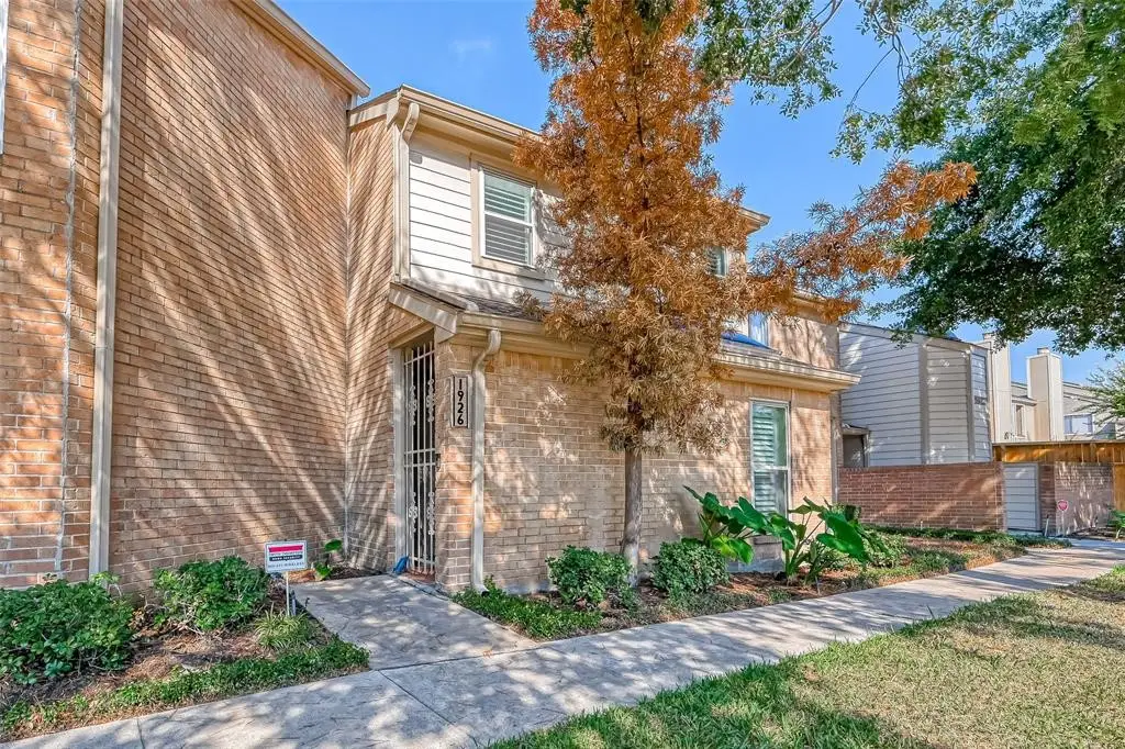 1926 Augusta Drive #18, Houston, TX 77057 - Image #1