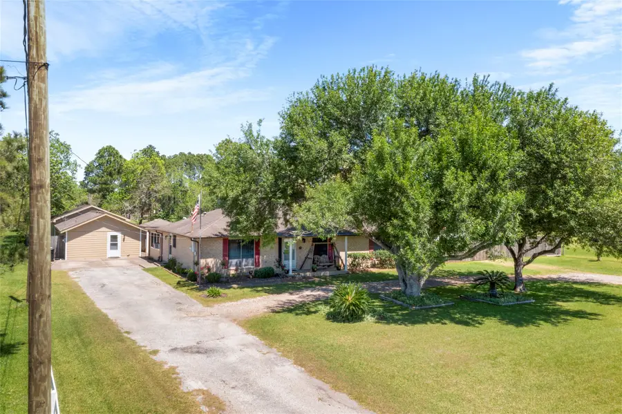 5521 Lanis Street, Dickinson, TX 77539 - #2