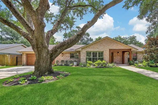 511 S Pecan Street, Tomball, TX 77375