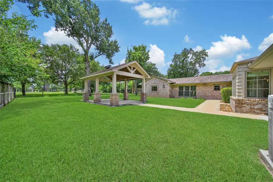511 S Pecan Street, Tomball, TX 77375 - #3