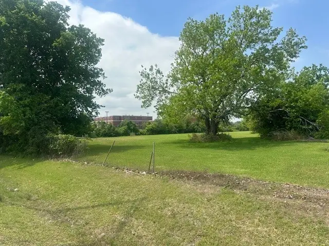 8518 Hawk Road, Pearland, TX 77584 - Image #1