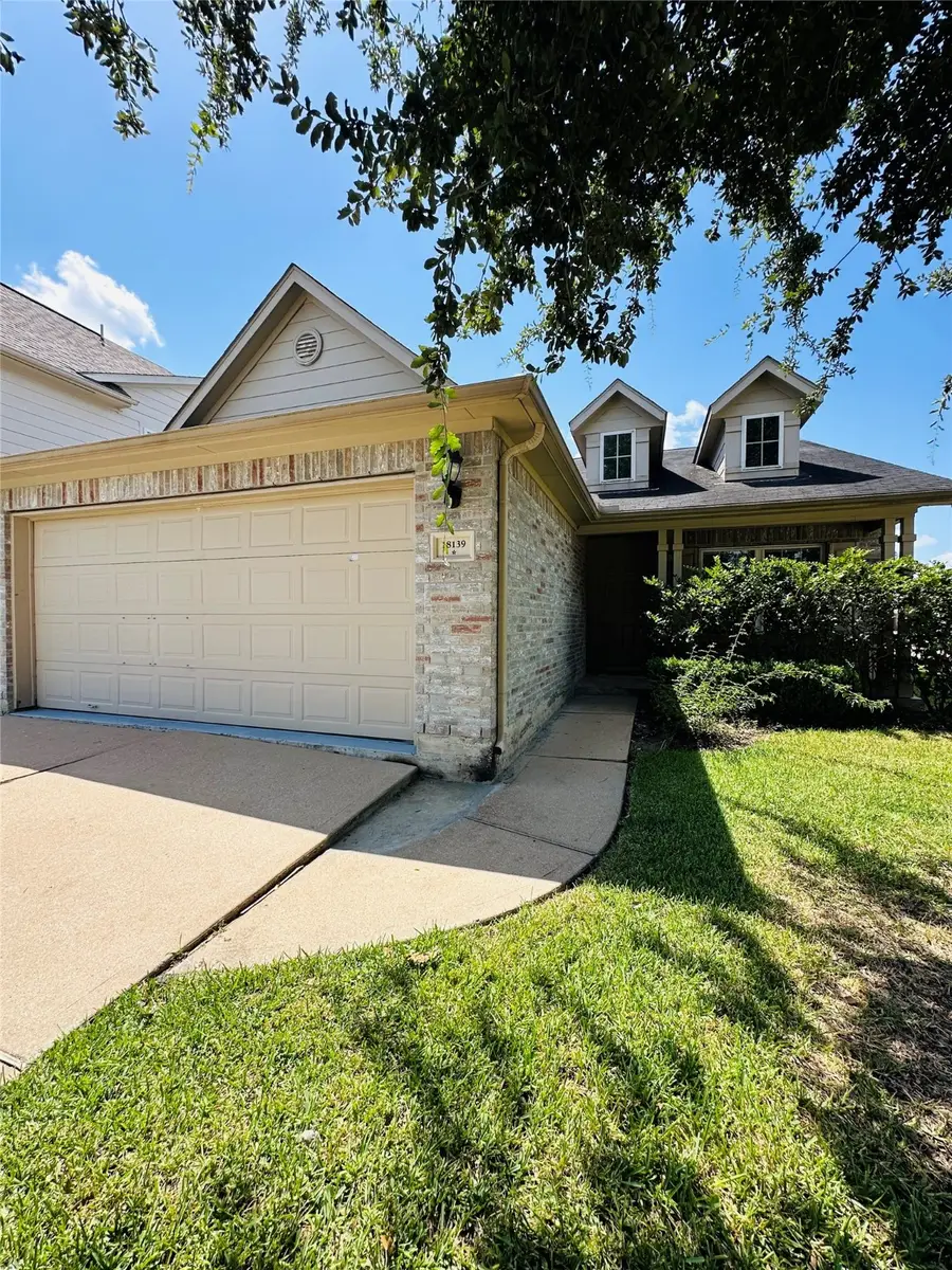18139 Mossy Creek Lane, Richmond, TX 77407 - Image #3