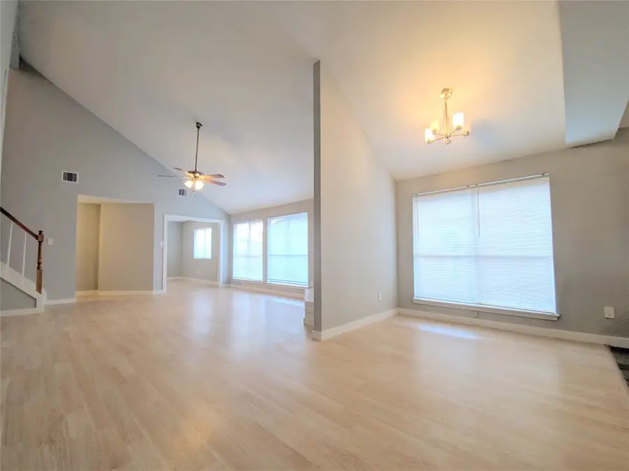 15215 Peachmeadow Lane, Channelview, TX 77530 - Image #2