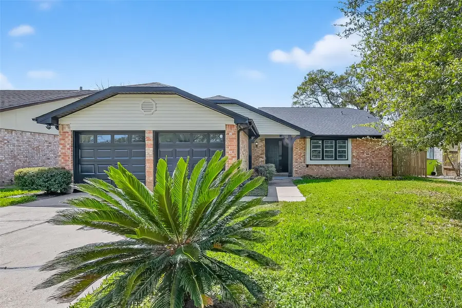 2714 Valley Forest Drive, Missouri City, TX 77489 - #2