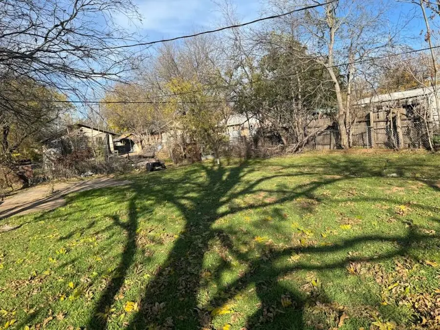 1204 N 8th Street, Wichita Falls, TX 76306 - Image #2