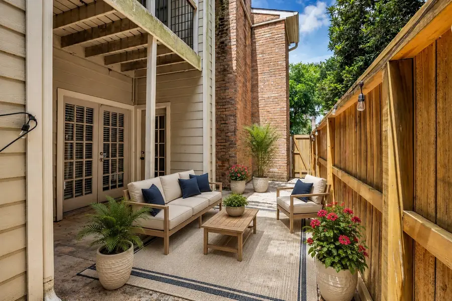 2001 Bering Drive #3J, Houston, TX 77057 - #2